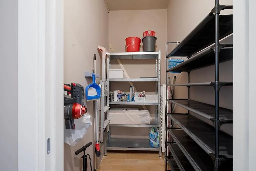 Artpartment - 2 Camere - Wifi - Garage Vallecrosia Apartment