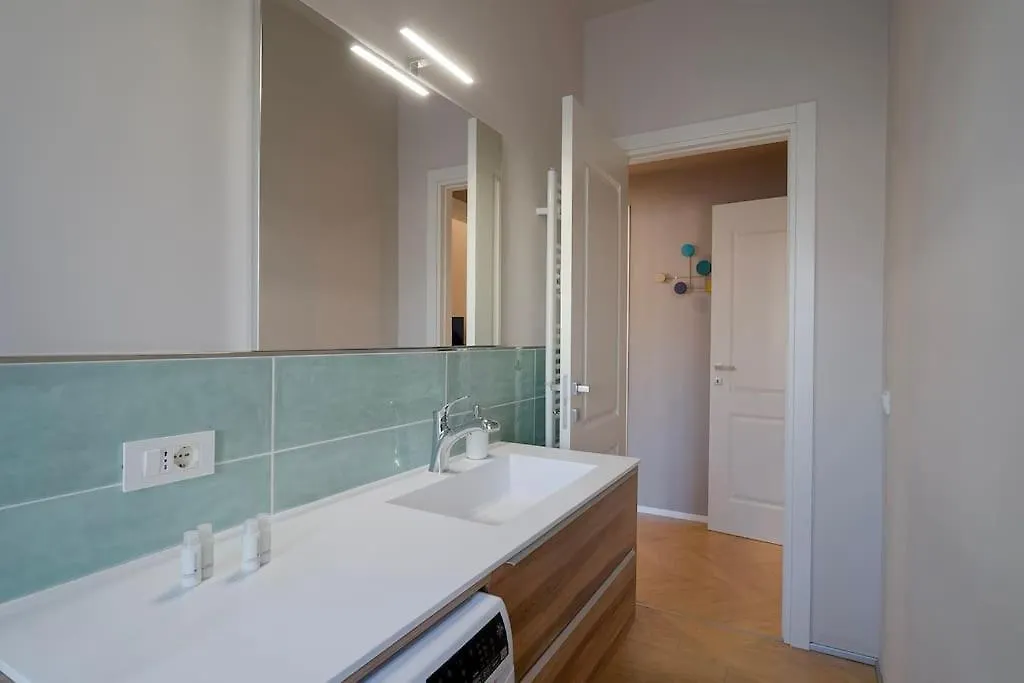 Artpartment - 2 Camere - Wifi - Garage Vallecrosia 0*,