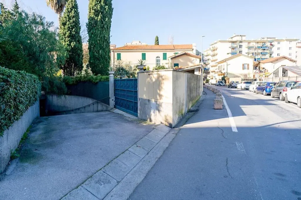 Artpartment - 2 Camere - Wifi - Garage Vallecrosia Apartment